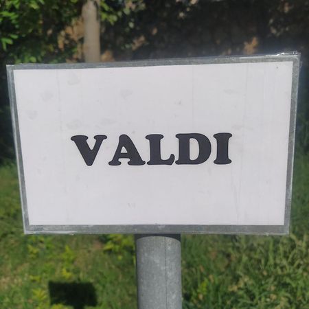 Apartman Valdi Baška Eksteriør bilde